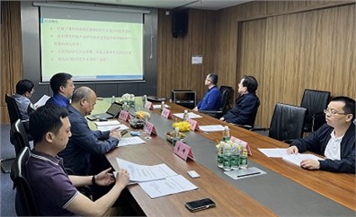 湖南省政協(xié)副主席、工商聯(lián)主席張健一行蒞臨進芯電子指導工作